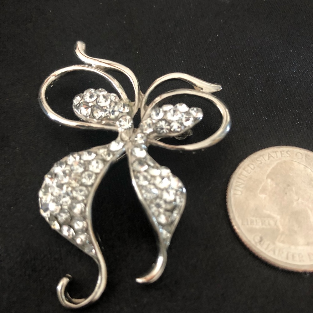 Brooch